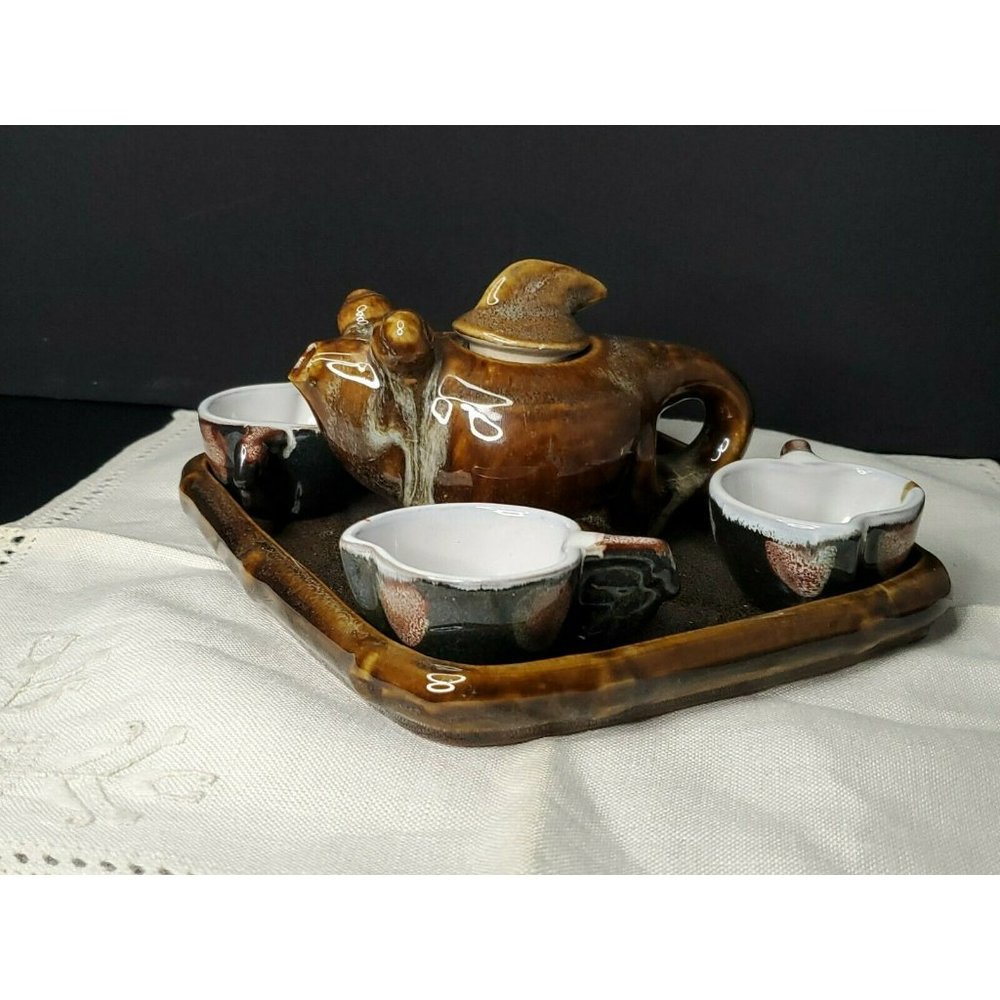 Dark Brown Pottery Tea Pot with Cups,